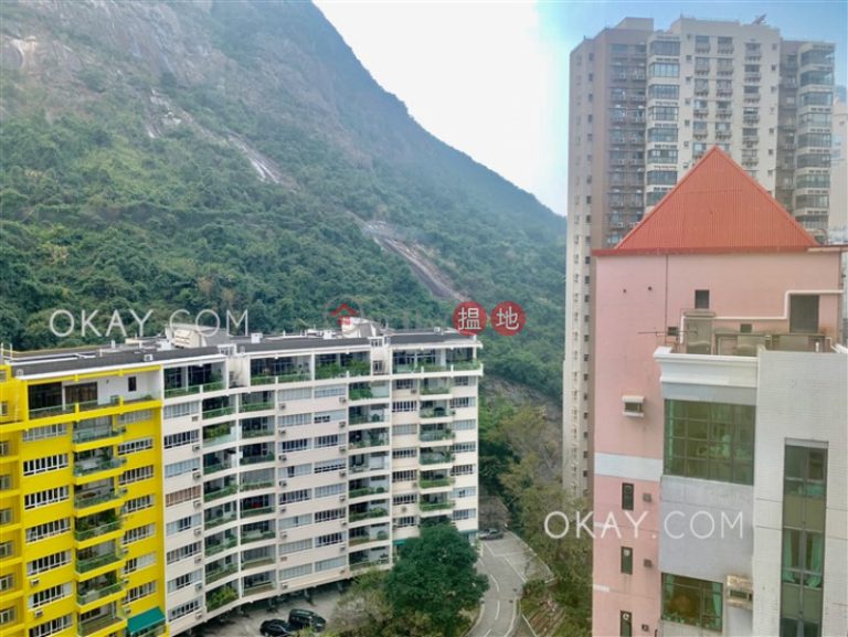 Tasteful 3 bed on high floor with harbour views | Rental