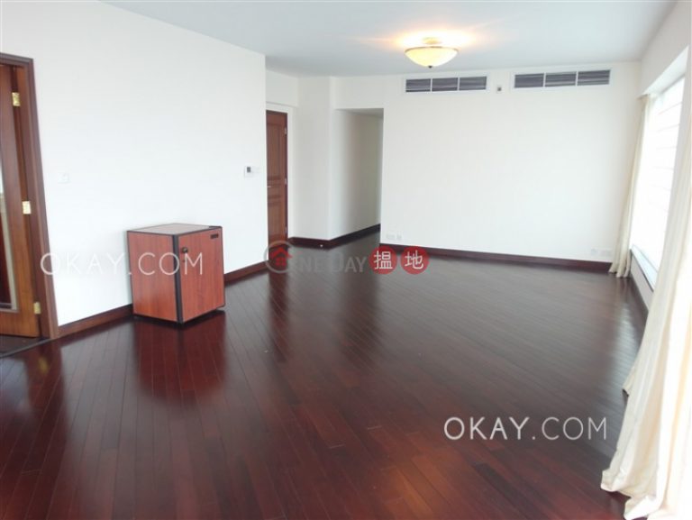 Lovely 4 bedroom on high floor with parking | Rental