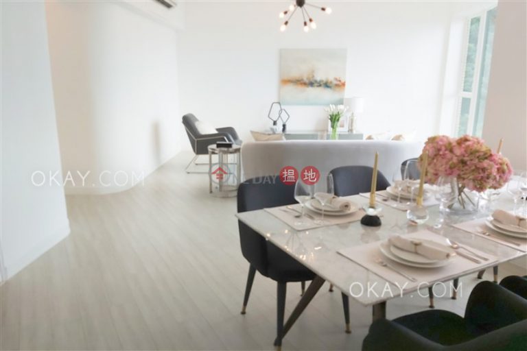 Rare 3 bedroom with parking | Rental