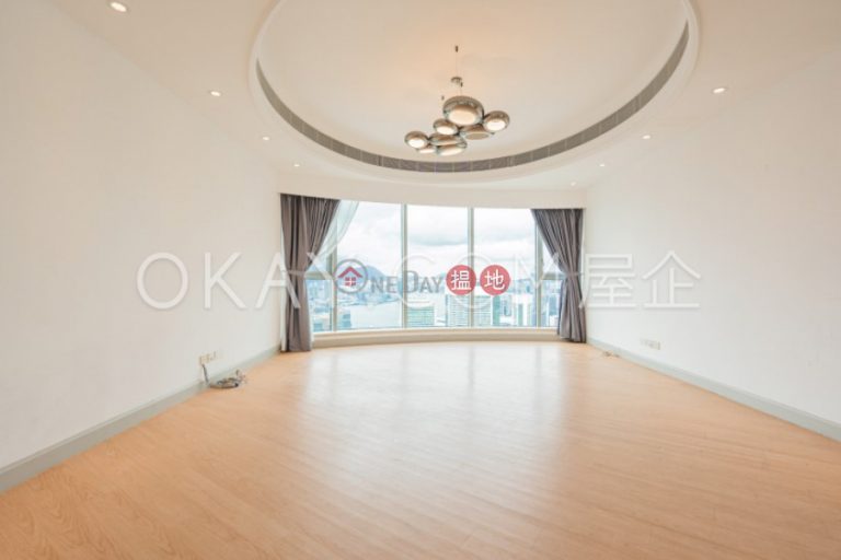 Rare 4 bedroom on high floor with parking | Rental
