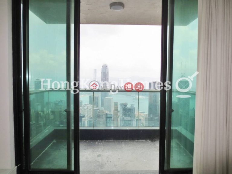 3 Bedroom Family Unit for Rent at The Mayfair