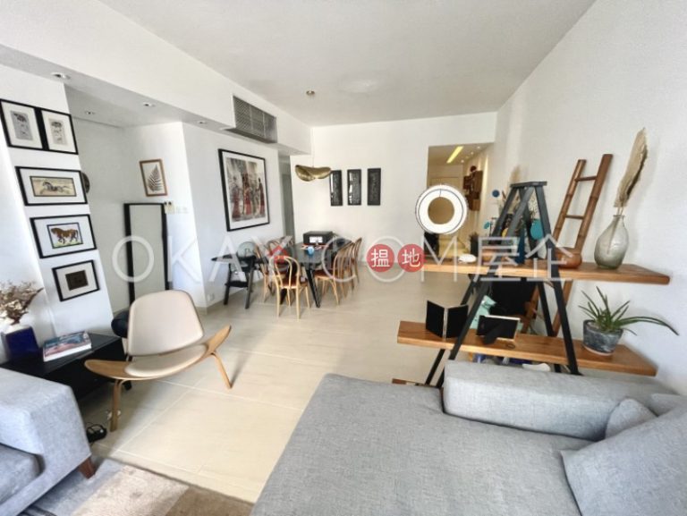 Luxurious 3 bed on high floor with balcony & parking | Rental