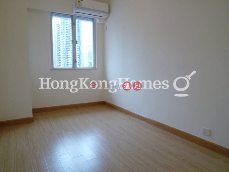 3 Bedroom Family Unit for Rent at Block B Grandview Tower