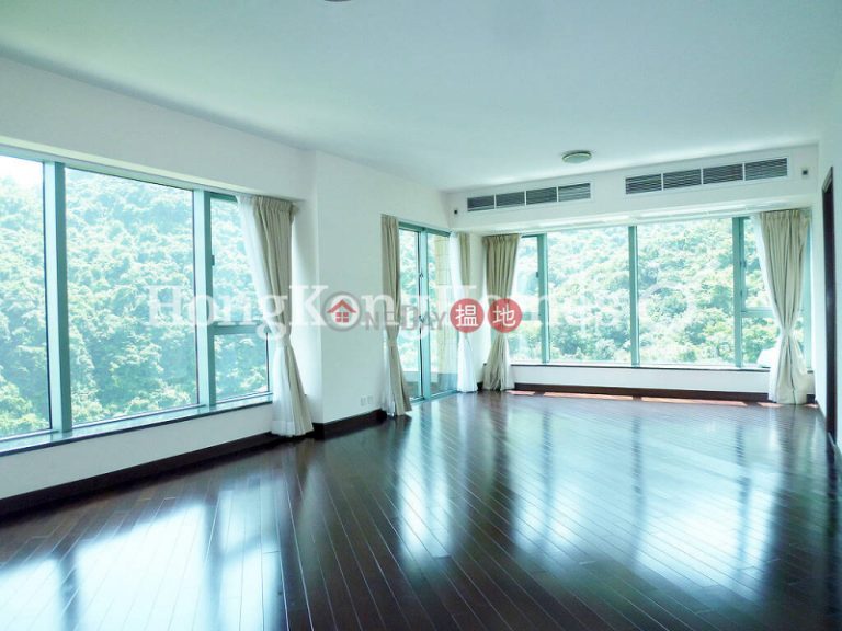 4 Bedroom Luxury Unit for Rent at Bowen's Lookout