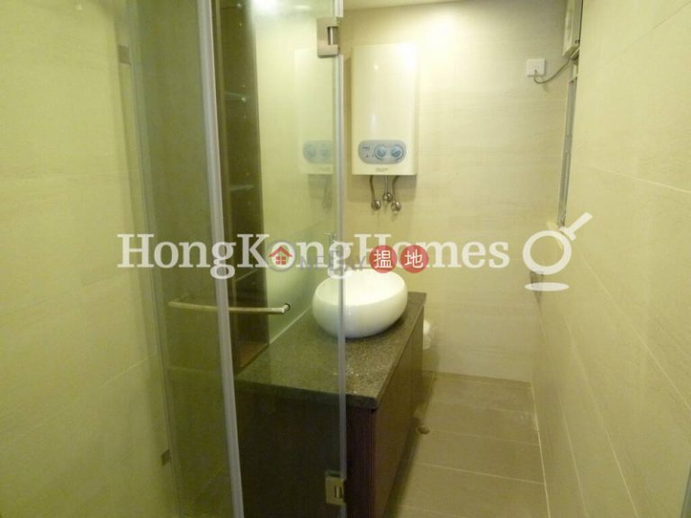 3 Bedroom Family Unit for Rent at Block B Grandview Tower