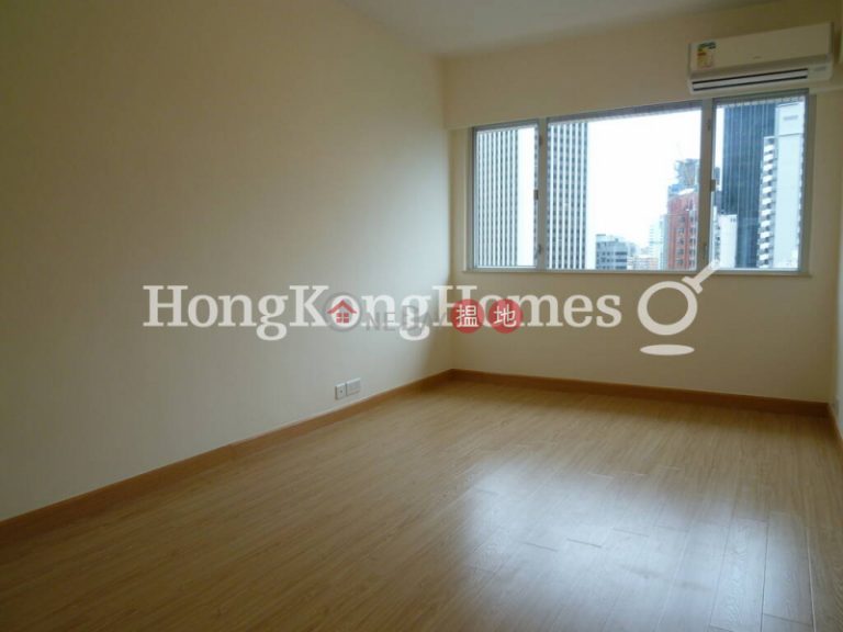3 Bedroom Family Unit for Rent at Block B Grandview Tower