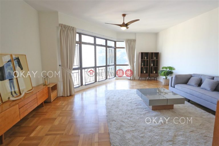 Luxurious 3 bedroom with parking | Rental