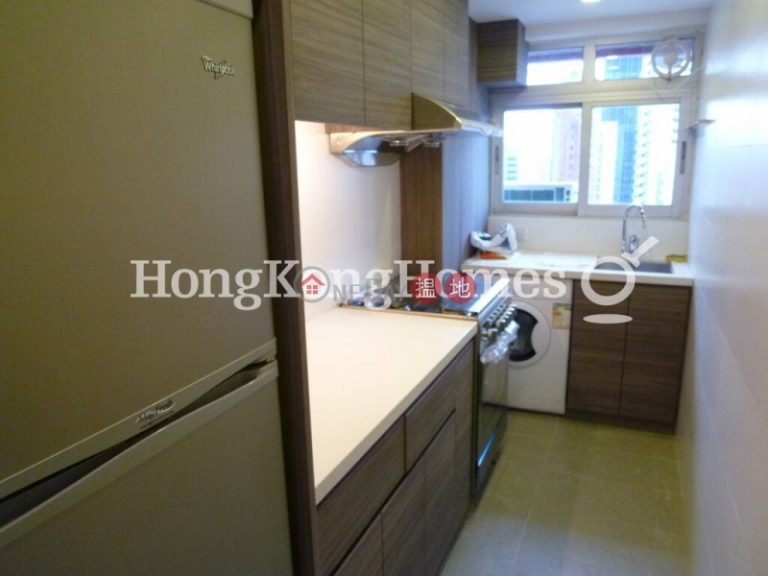3 Bedroom Family Unit for Rent at Block B Grandview Tower