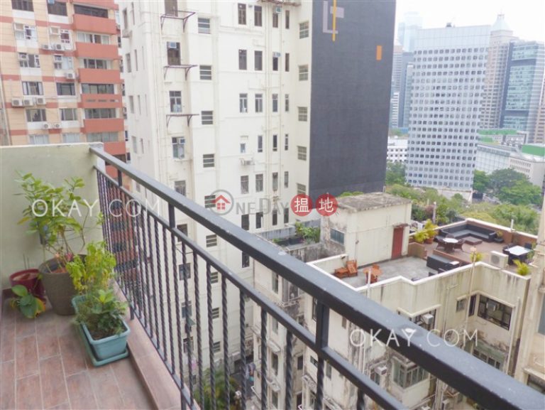 Rare 3 bedroom with balcony & parking | Rental