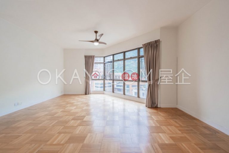 Exquisite 3 bedroom with parking | Rental