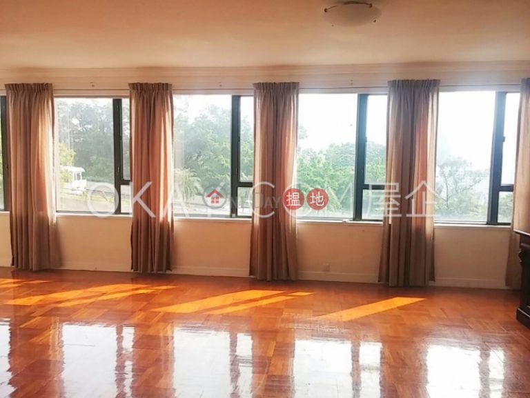 Exquisite 3 bedroom with parking | Rental