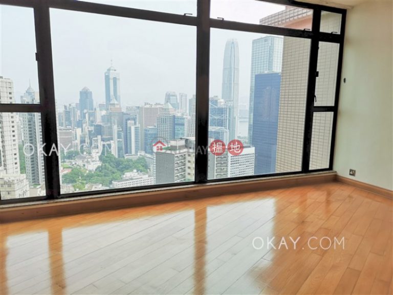 Lovely 3 bedroom in Mid-levels Central | Rental