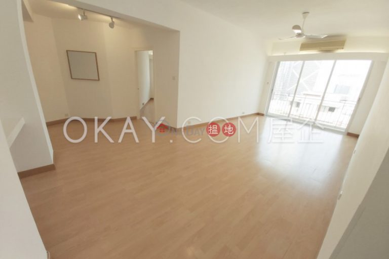 Gorgeous 2 bedroom on high floor with balcony | Rental