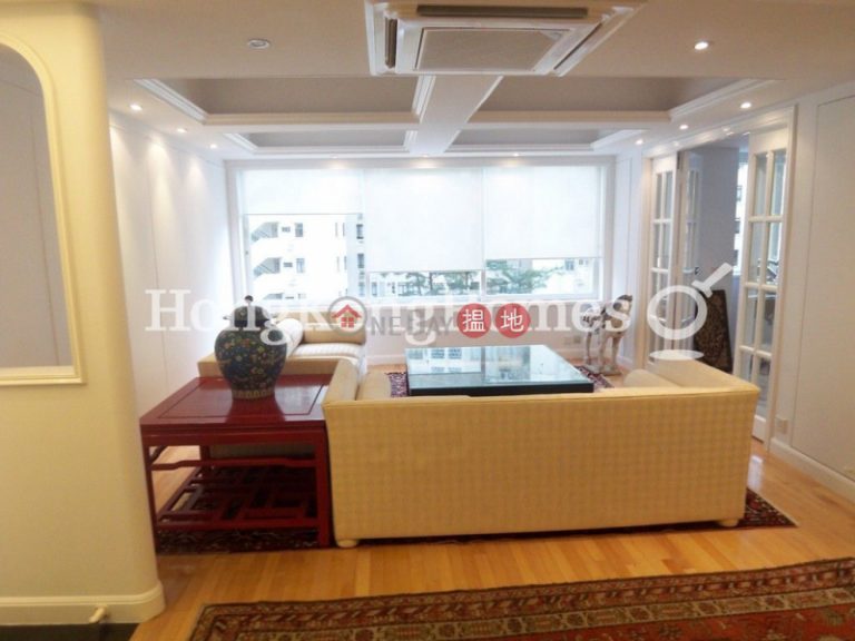 3 Bedroom Family Unit for Rent at Wing Hong Mansion