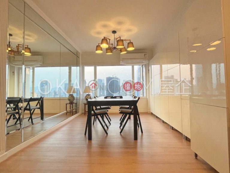 Efficient 3 bedroom on high floor with parking | For Sale