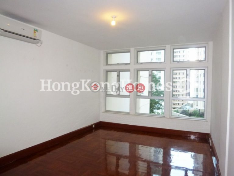 3 Bedroom Family Unit for Rent at Kam Yuen Mansion