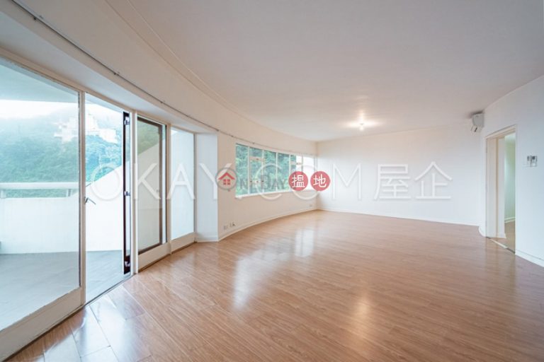 Efficient 3 bed on high floor with harbour views | Rental