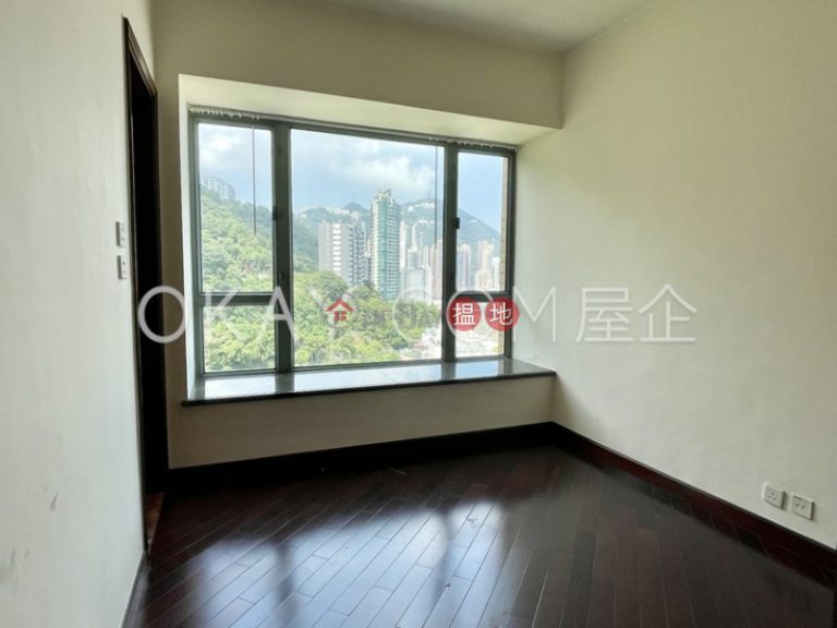 Unique 4 bed on high floor with harbour views & balcony | Rental