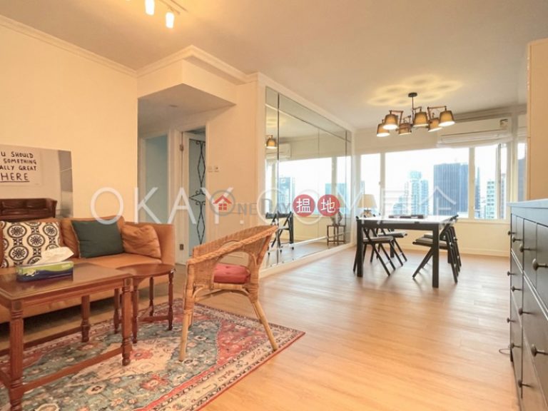 Efficient 3 bedroom on high floor with parking | For Sale