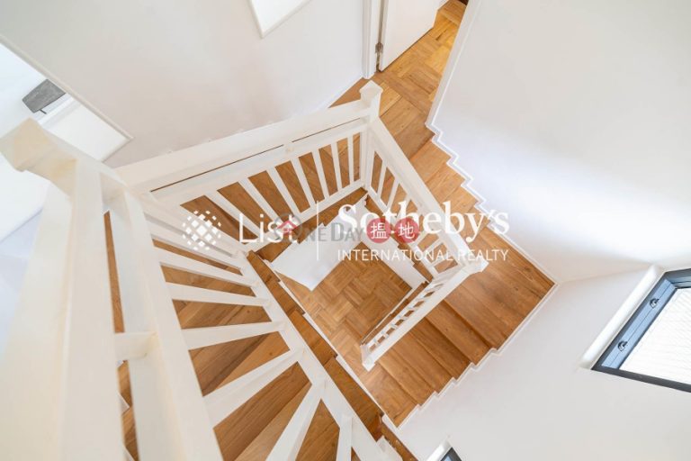 Property for Rent at Queen's Garden with 4 Bedrooms