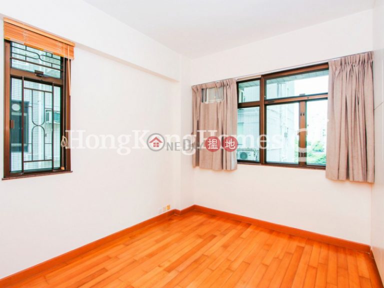 3 Bedroom Family Unit for Rent at Merry Garden