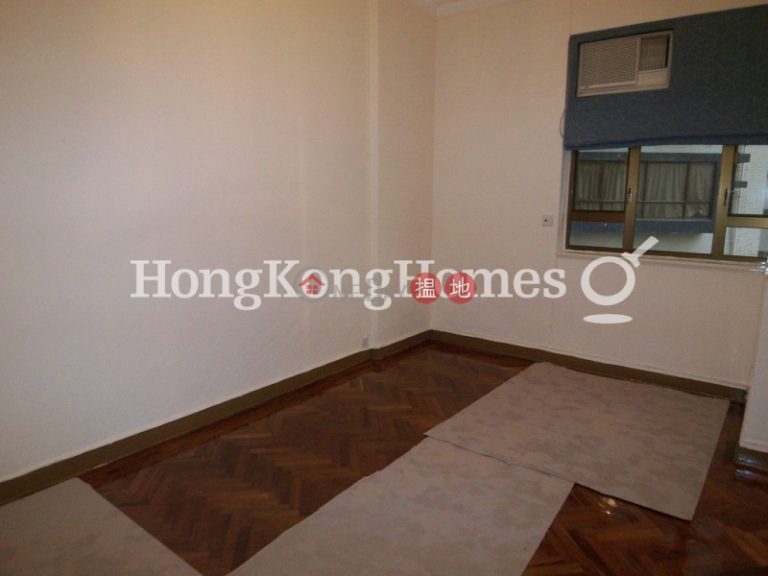 3 Bedroom Family Unit for Rent at South Mansions