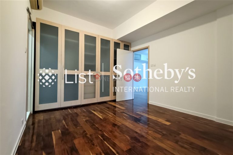 Property for Rent at Happy Mansion with 2 Bedrooms