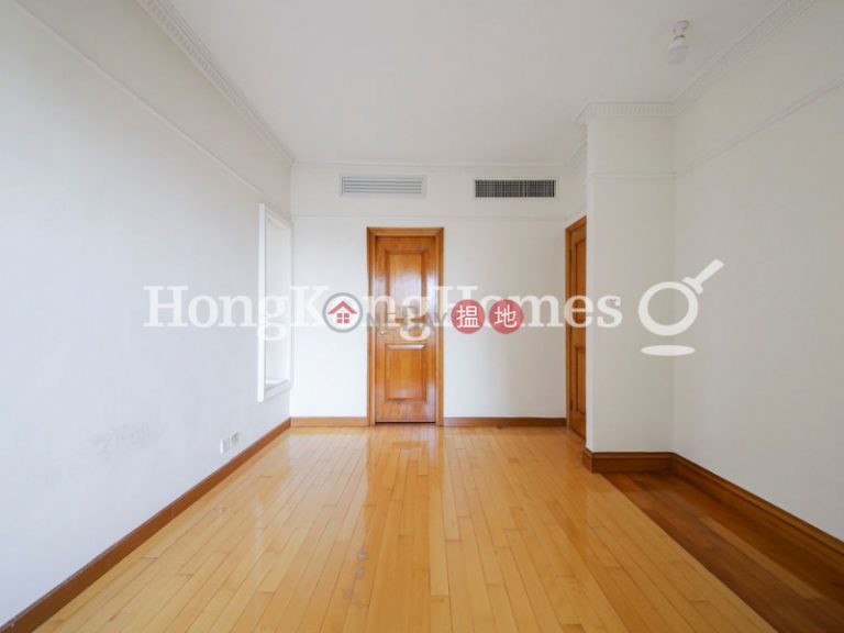 3 Bedroom Family Unit for Rent at Valverde