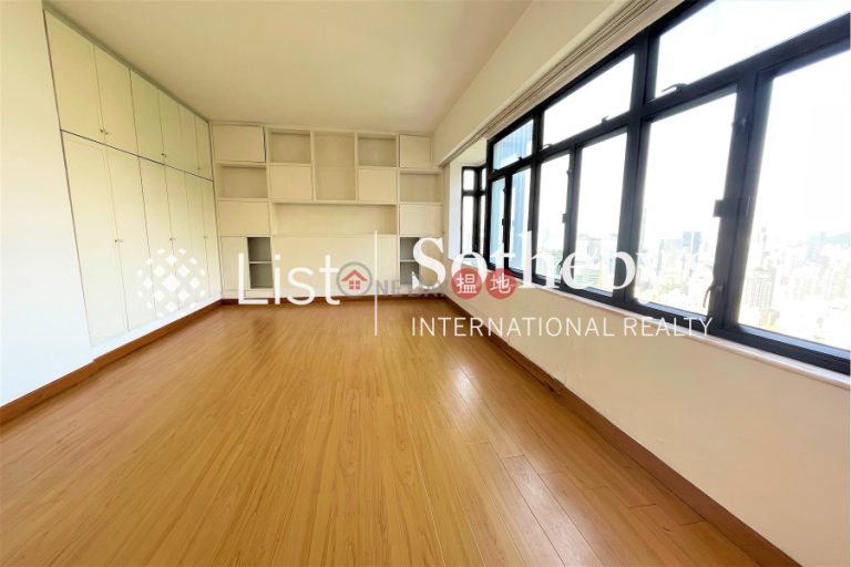 Property for Rent at Grand Bowen with 4 Bedrooms