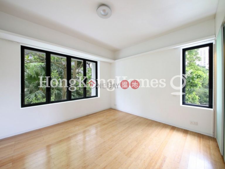 3 Bedroom Family Unit for Rent at Kam Yuen Mansion