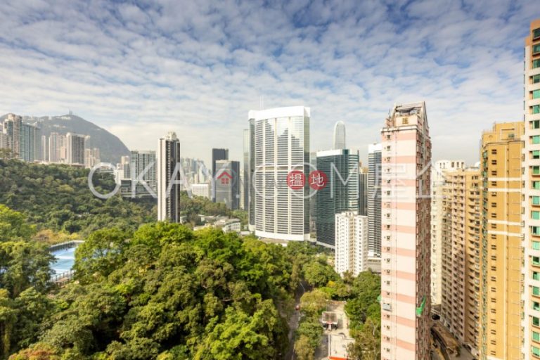 Efficient 3 bedroom on high floor with parking | For Sale