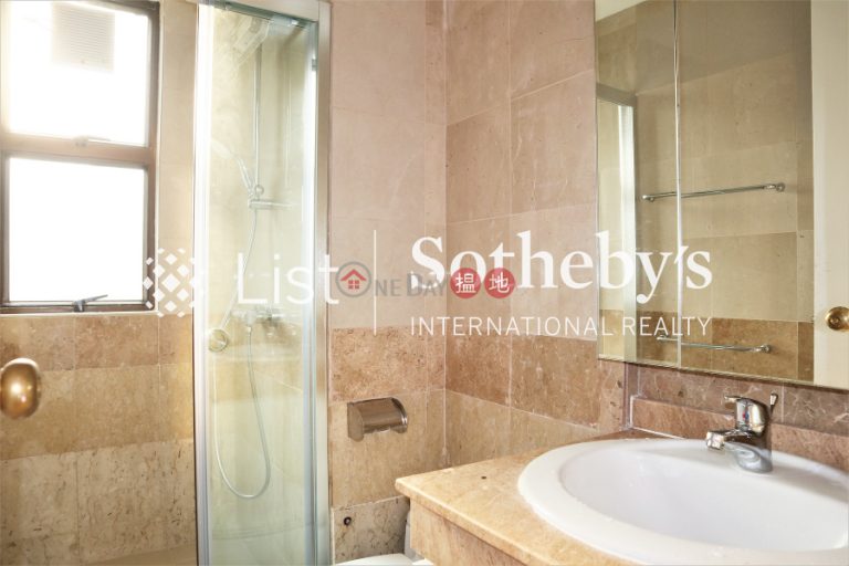 Property for Rent at Grand Bowen with 2 Bedrooms