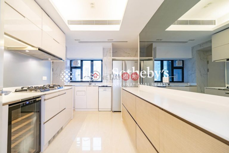 Property for Sale at Regent On The Park with 4 Bedrooms