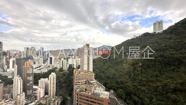 Stylish 3 bedroom on high floor | Rental