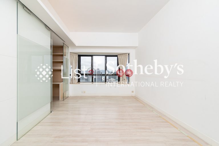 Property for Sale at Bowen Place with 3 Bedrooms