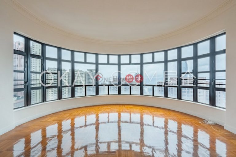 Rare 3 bedroom on high floor with parking | Rental