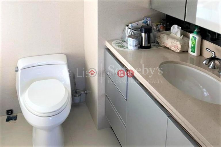 Property for Sale at Bowen Place with 3 Bedrooms