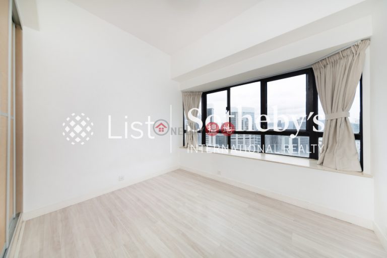 Property for Sale at Bowen Place with 3 Bedrooms