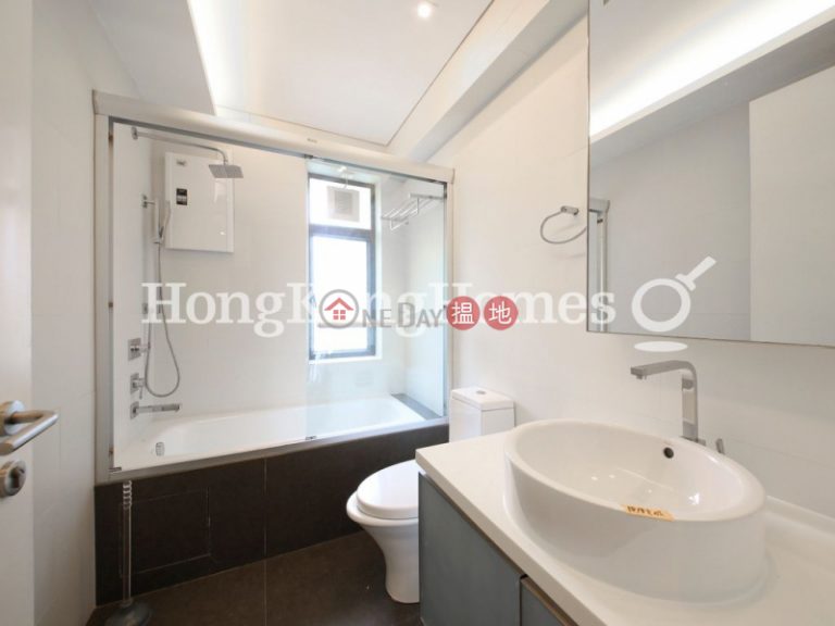 3 Bedroom Family Unit for Rent at Kam Yuen Mansion