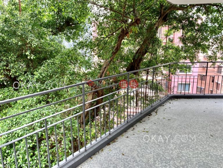 Efficient 2 bedroom with balcony | Rental