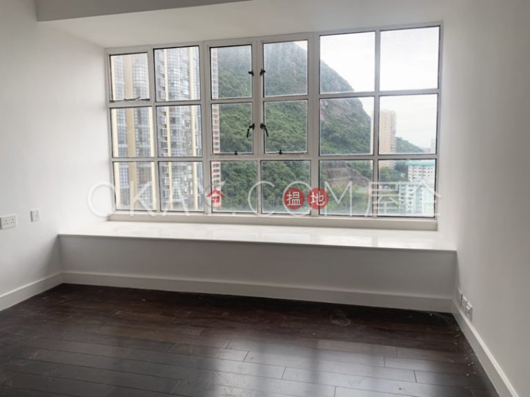Efficient 4 bed on high floor with balcony & parking | Rental