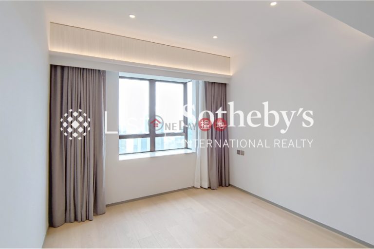Property for Rent at Grand Bowen with 4 Bedrooms