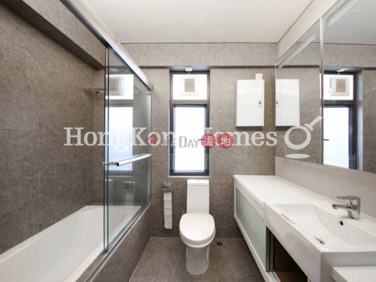 3 Bedroom Family Unit for Rent at Kam Yuen Mansion
