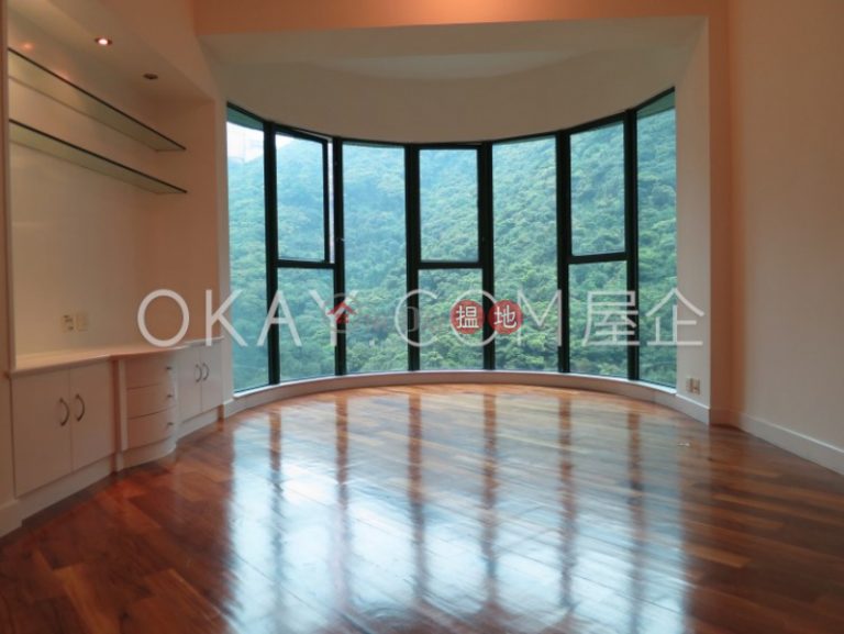 Nicely kept 2 bedroom with parking | Rental