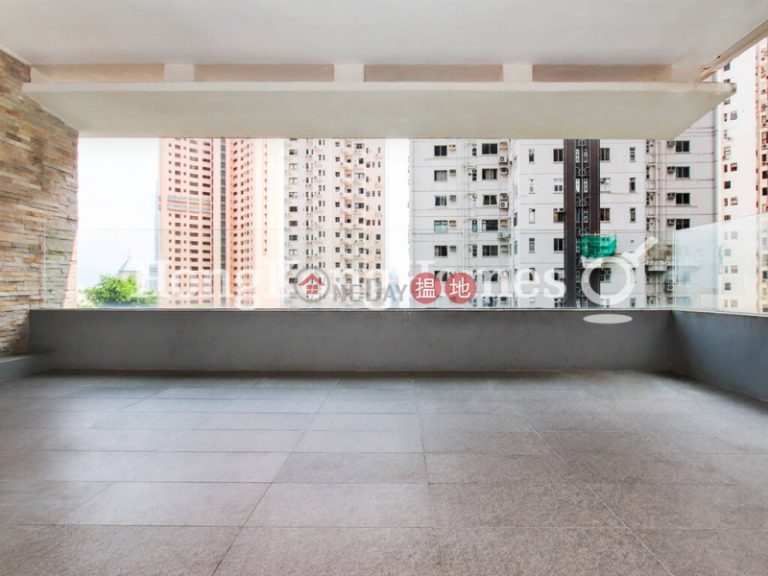 3 Bedroom Family Unit for Rent at Kam Yuen Mansion