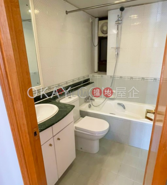 Efficient 2 bedroom with parking | For Sale