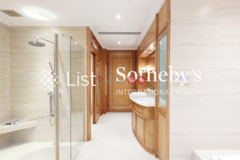 Property for Sale at Regent On The Park with more than 4 Bedrooms