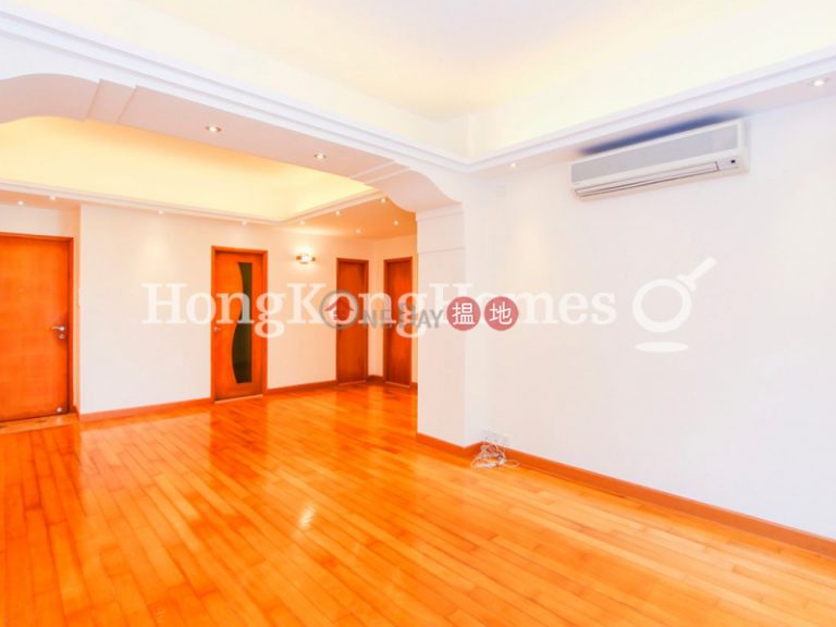 3 Bedroom Family Unit for Rent at Merry Garden