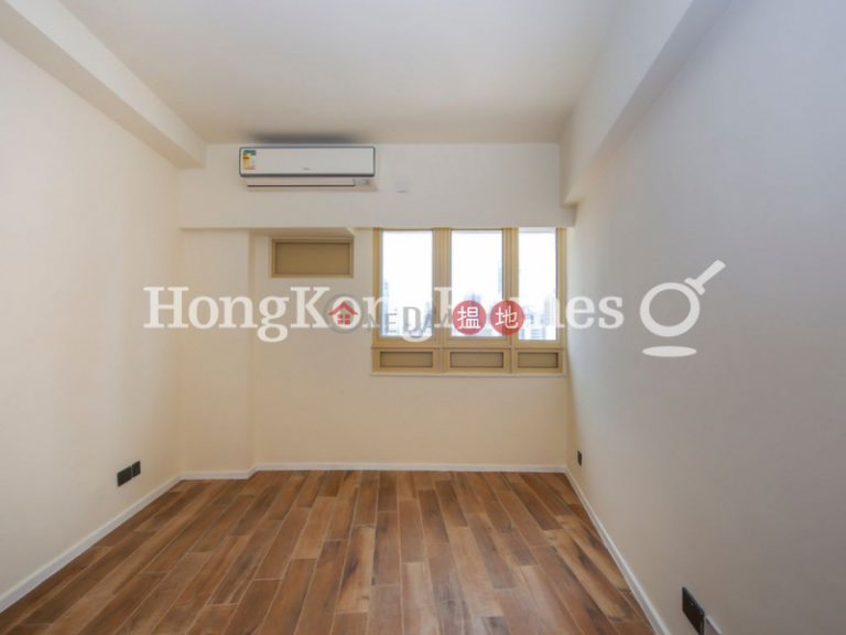 1 Bed Unit for Rent at St. Joan Court