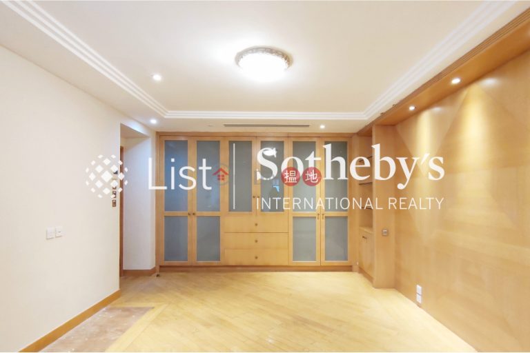 Property for Sale at Regent On The Park with more than 4 Bedrooms